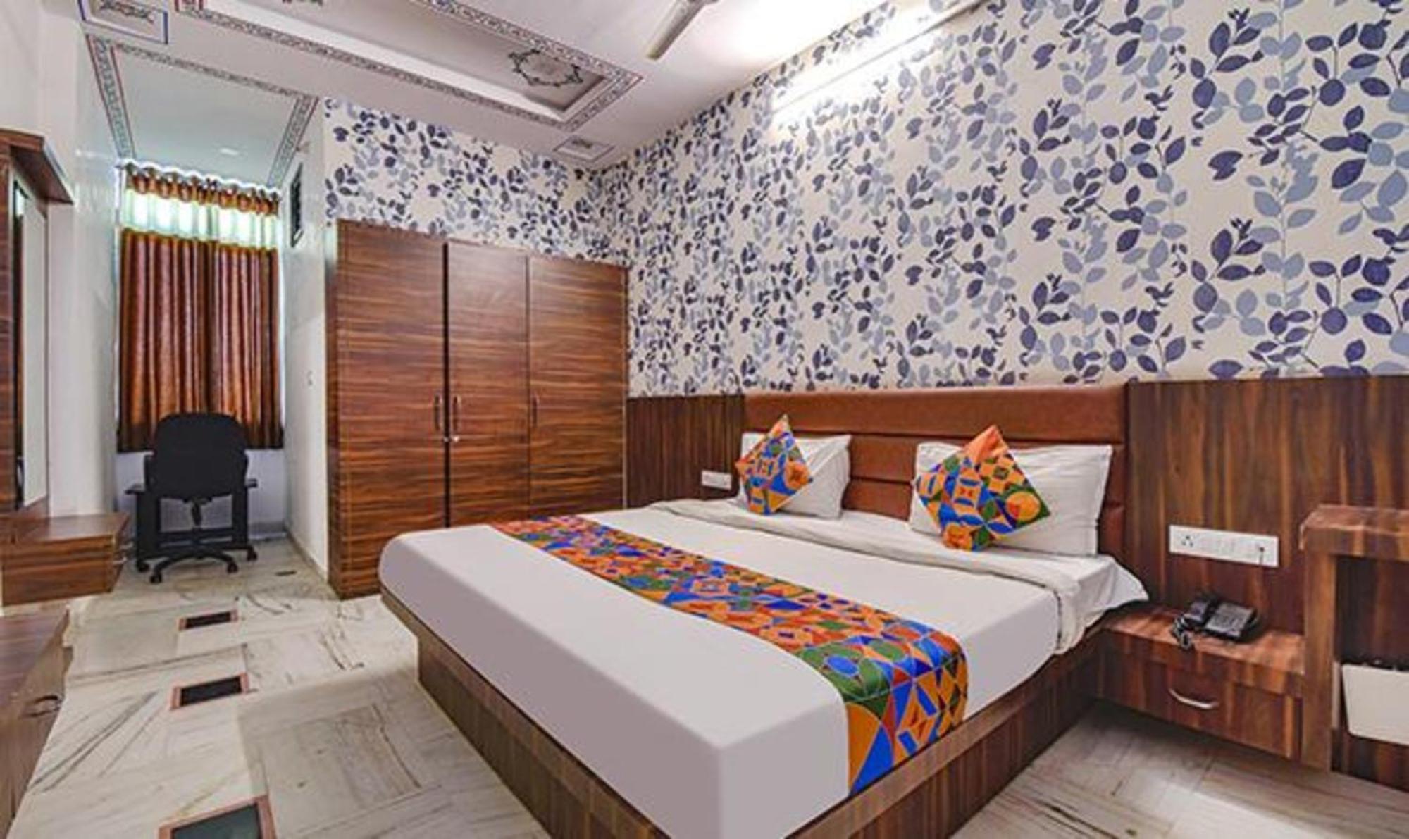 Fabhotel Ranbanka Udaipur Bagian luar foto