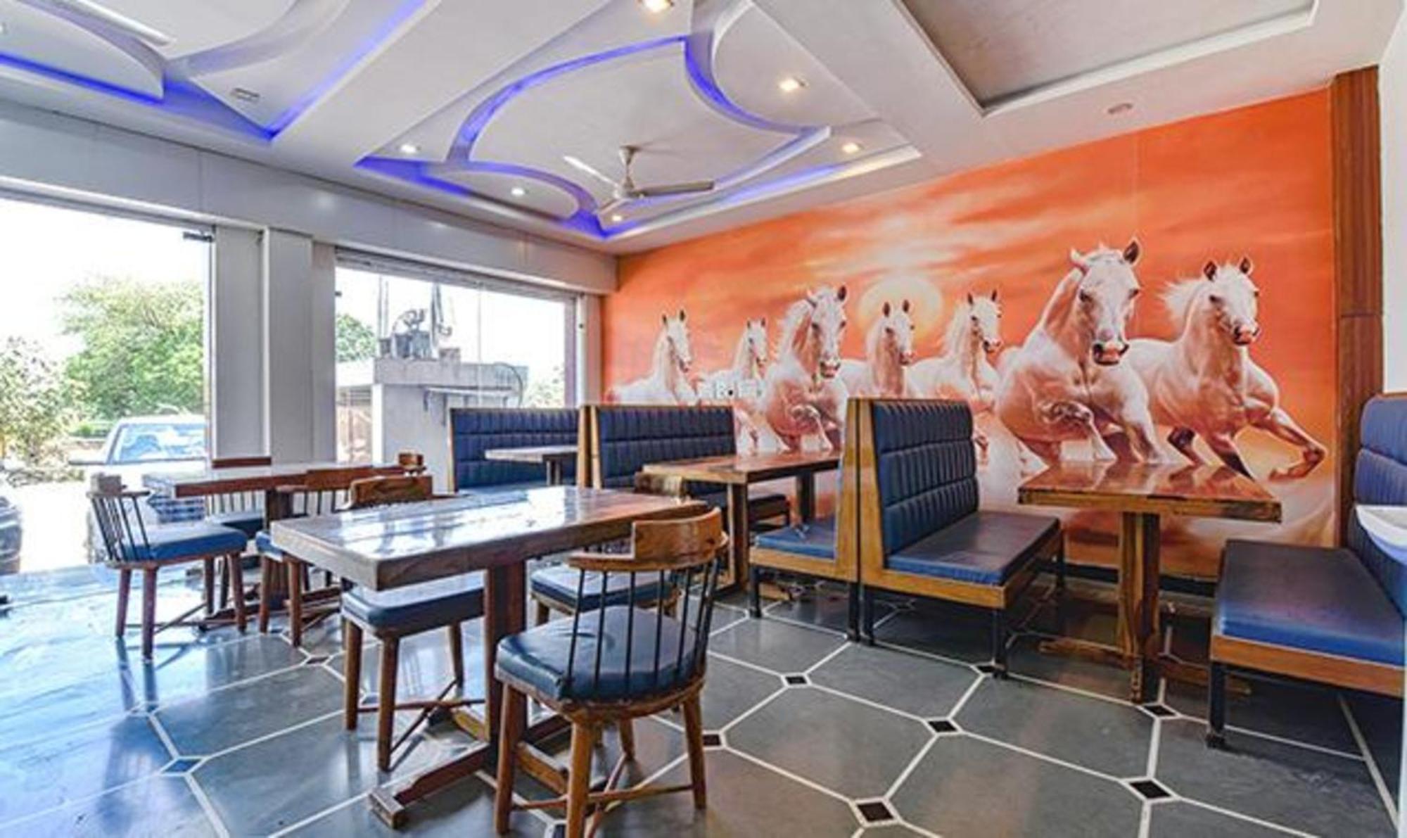 Fabhotel Ranbanka Udaipur Bagian luar foto