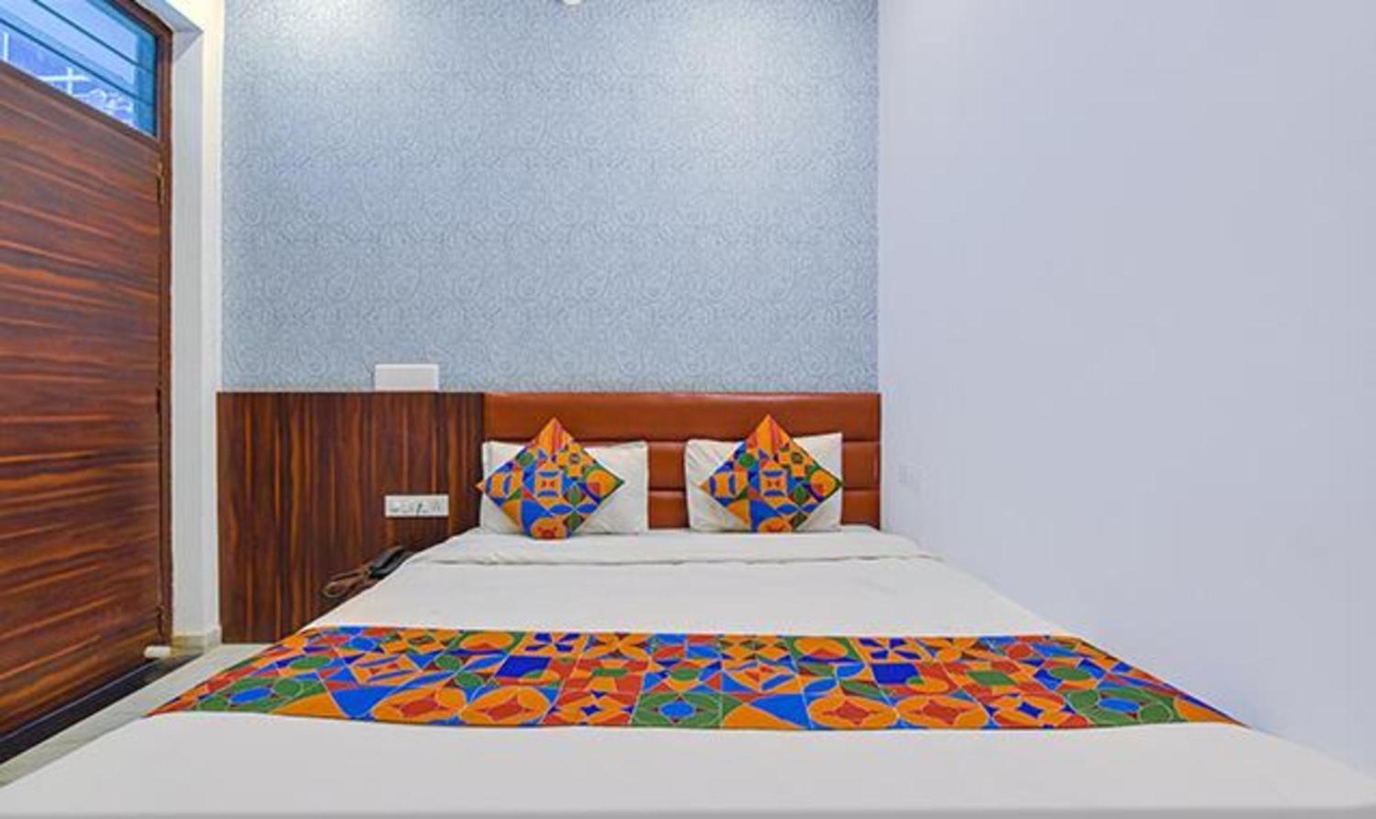 Fabhotel Ranbanka Udaipur Bagian luar foto