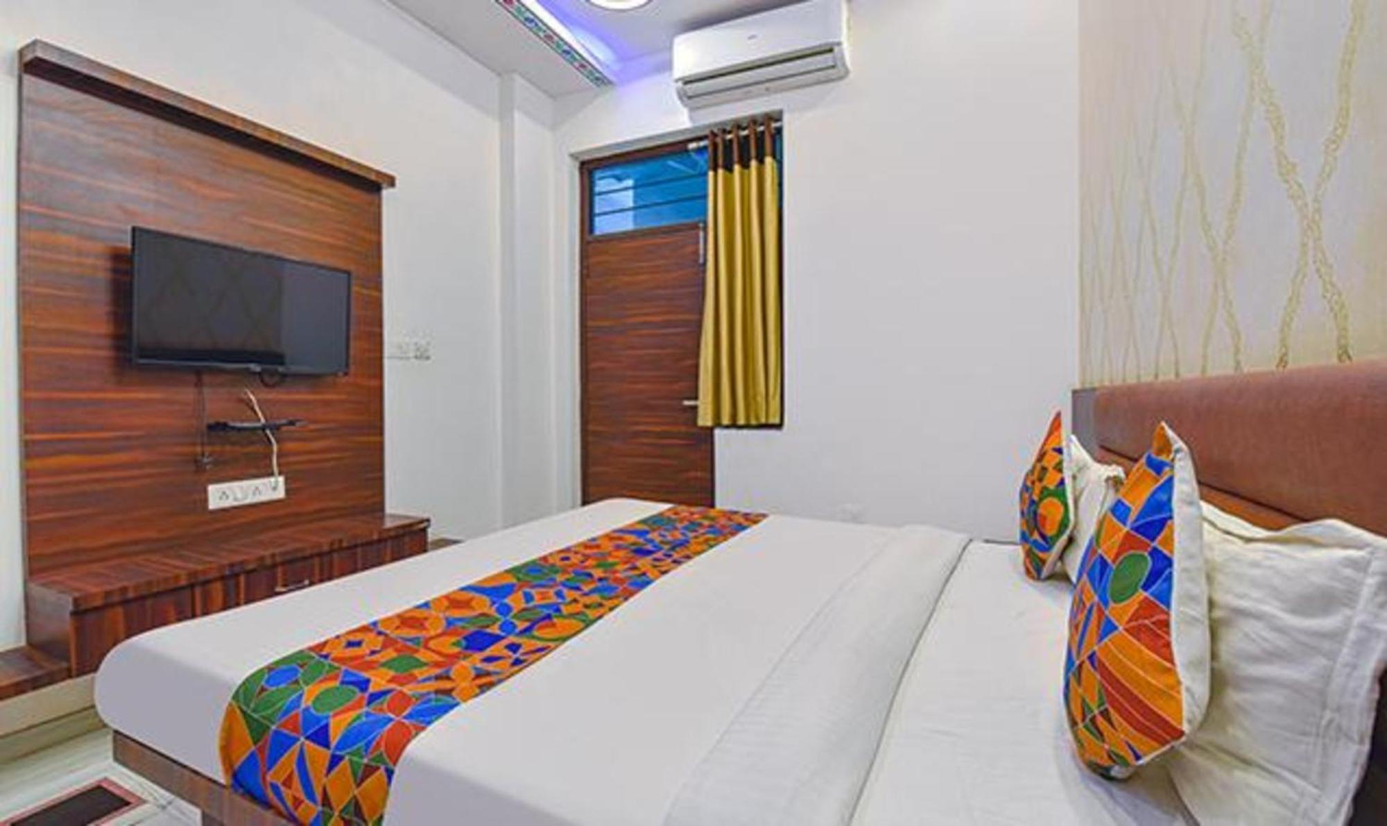 Fabhotel Ranbanka Udaipur Bagian luar foto