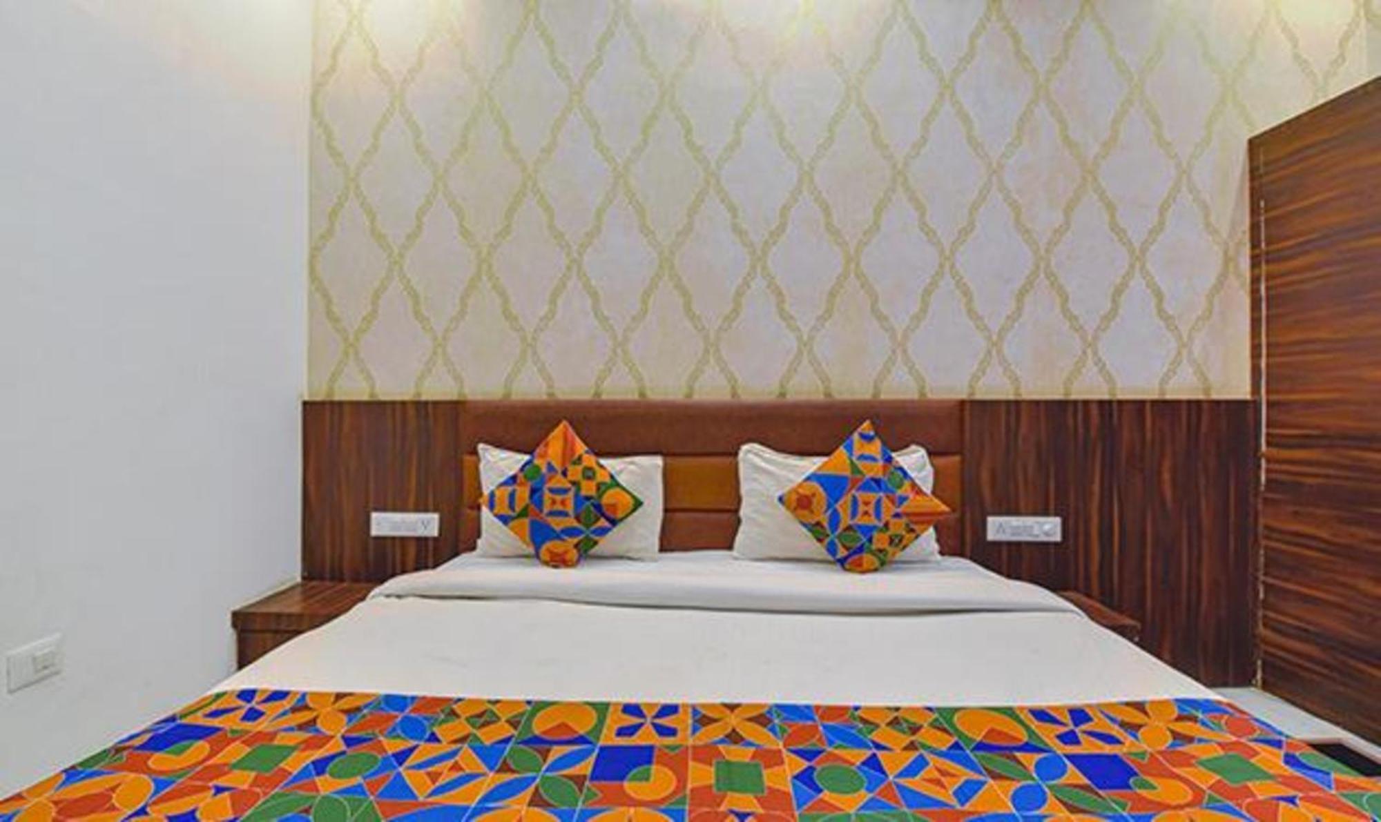 Fabhotel Ranbanka Udaipur Bagian luar foto
